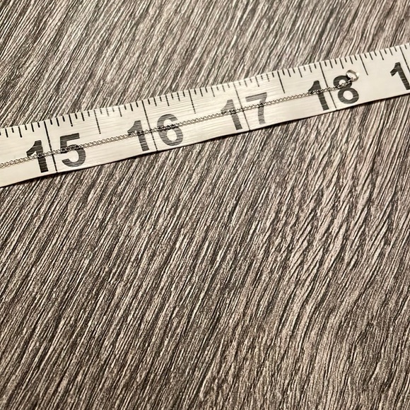 Cross with heart necklace - Picture 3 of 6